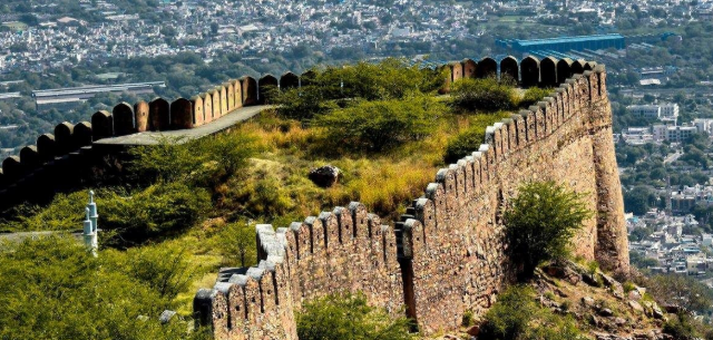 Dunagiri Fort