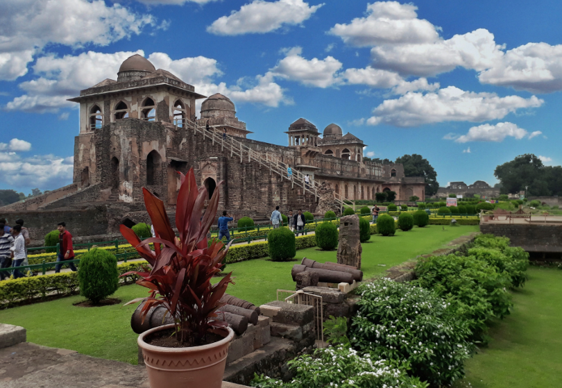 Mandu Fort History